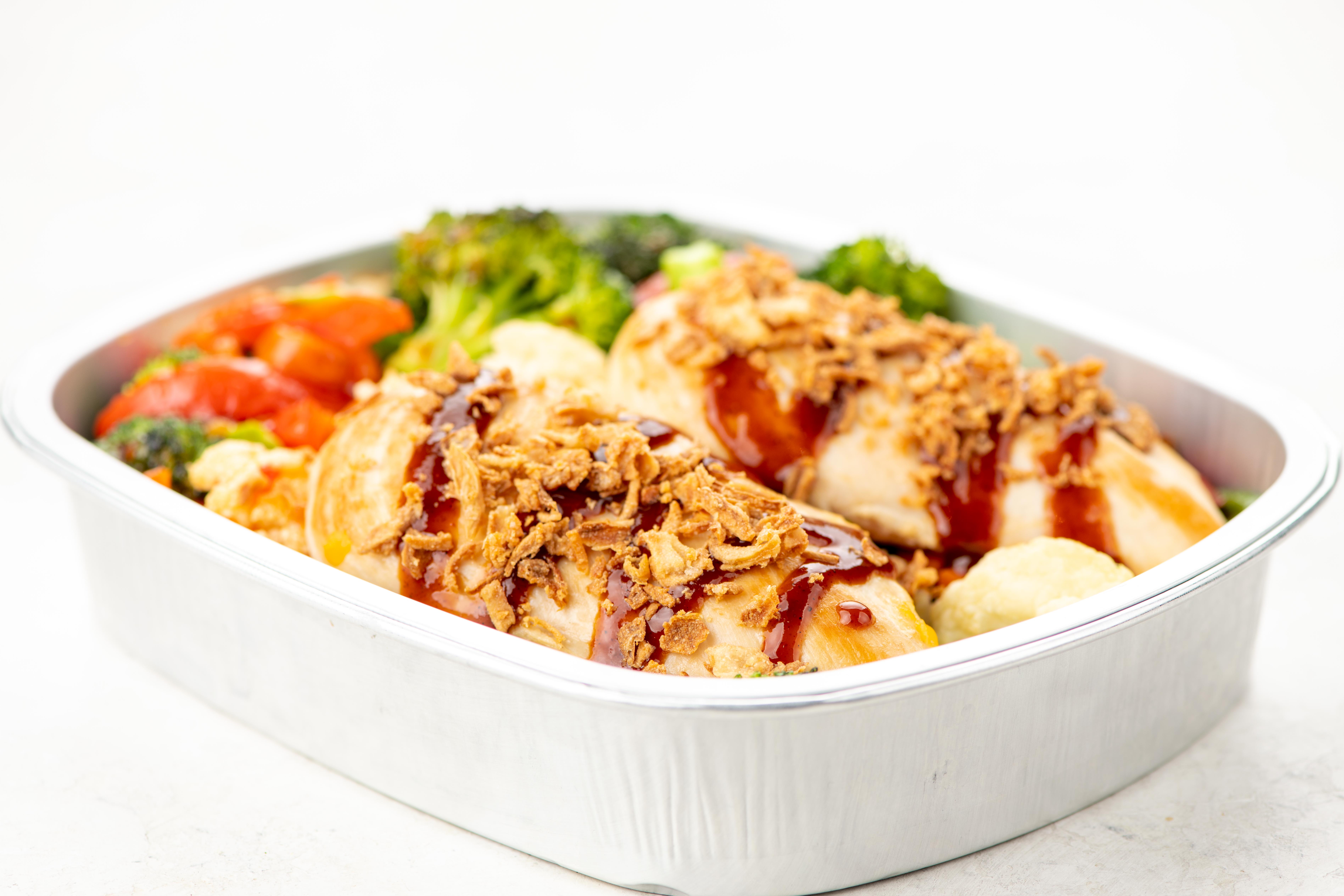 Korean BBQ Chicken with Garlic Vegetable Medley - Home Chef