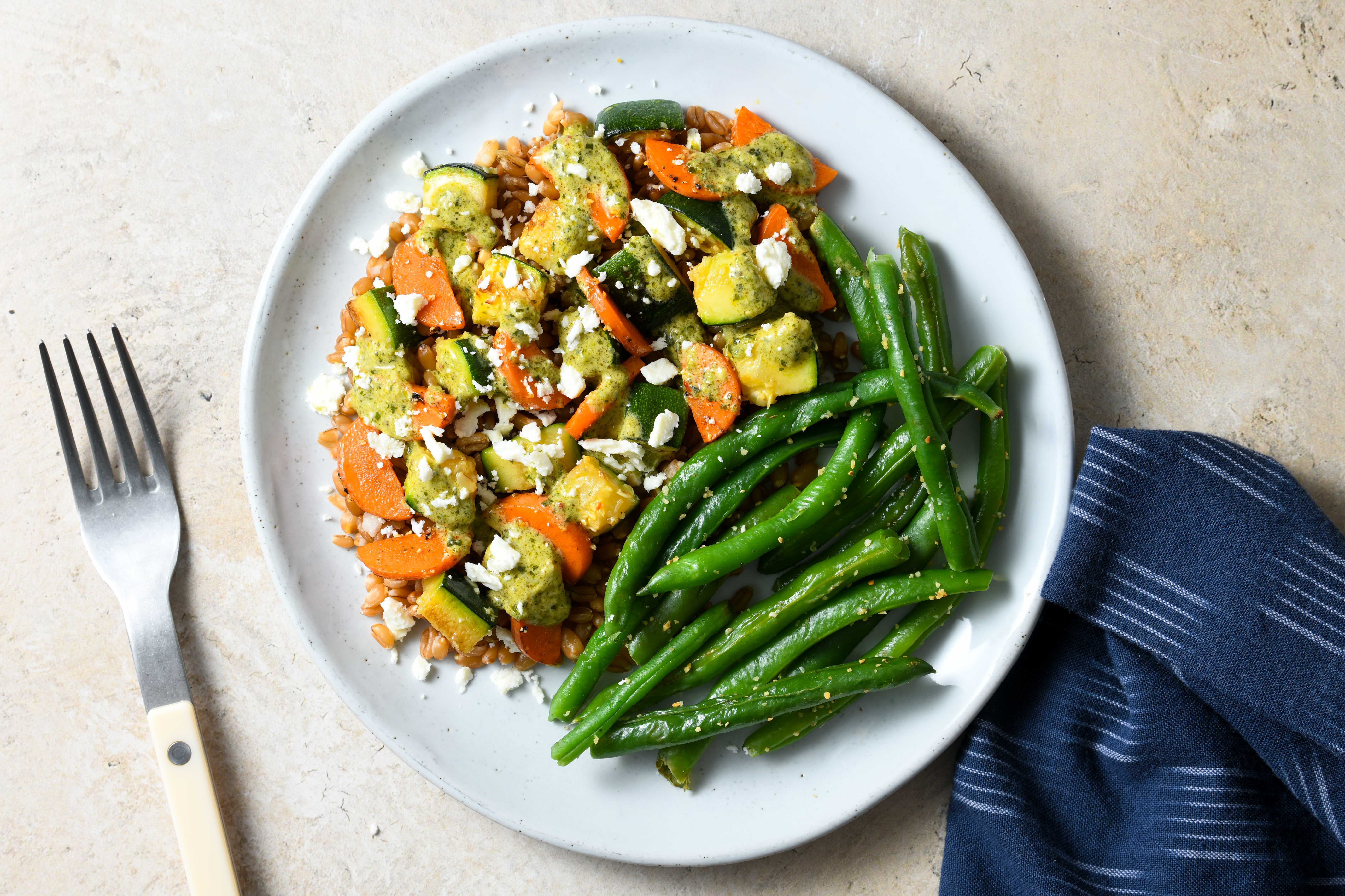 Mediterranean Veggie Grain Bowl Recipe - Tempo