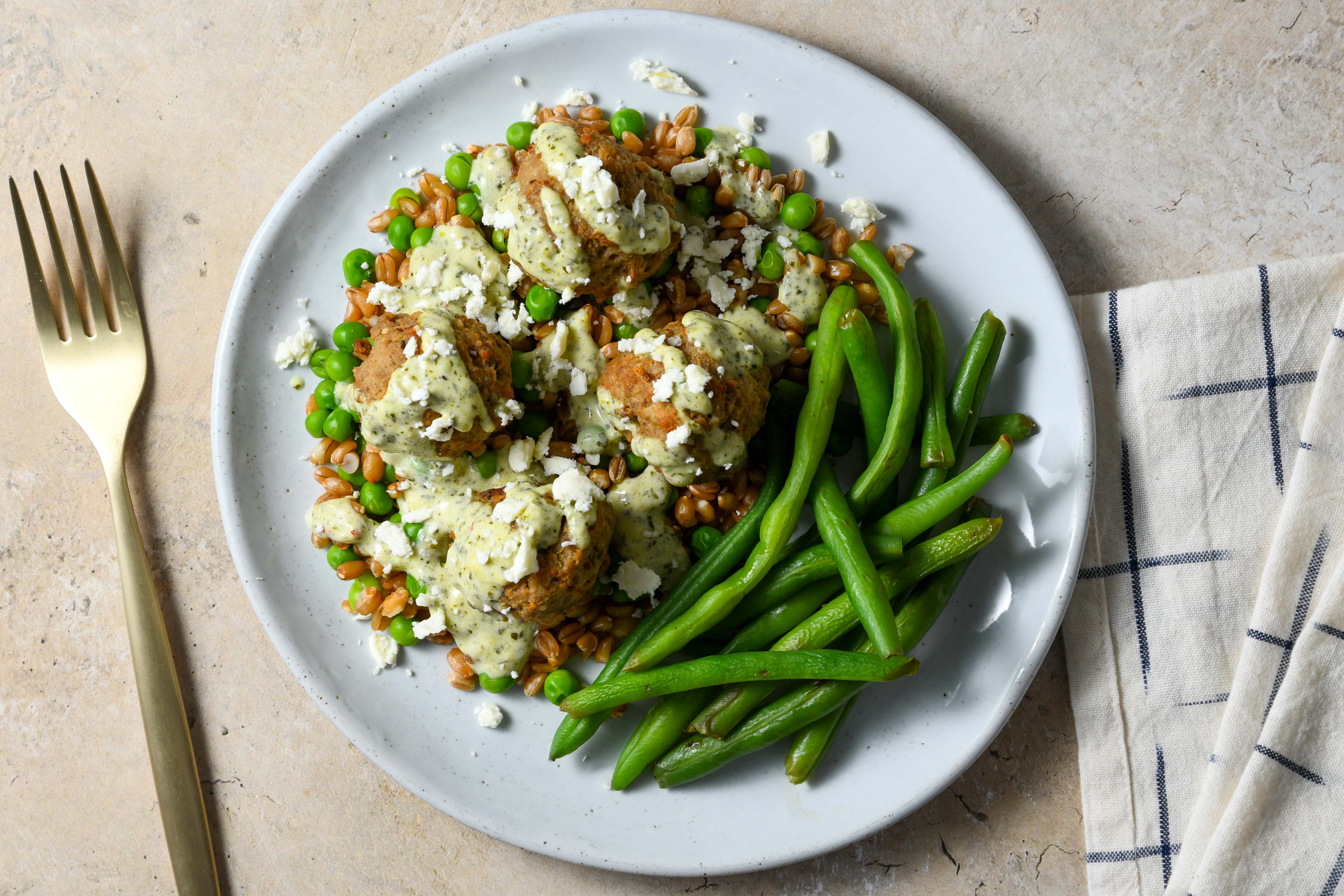 Chipotle Ranch Meatball Farro Bowl Recipe - Tempo